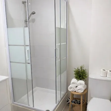 Confort Orly Paris Apartmán *